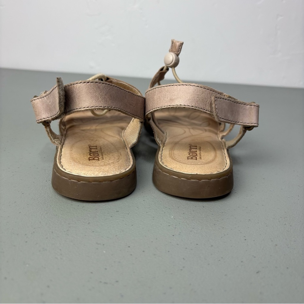 Born Women's Tan Taupe Sandals Leather Strappy Hook Loop 9M Casual Summer - Picture 6 of 12
